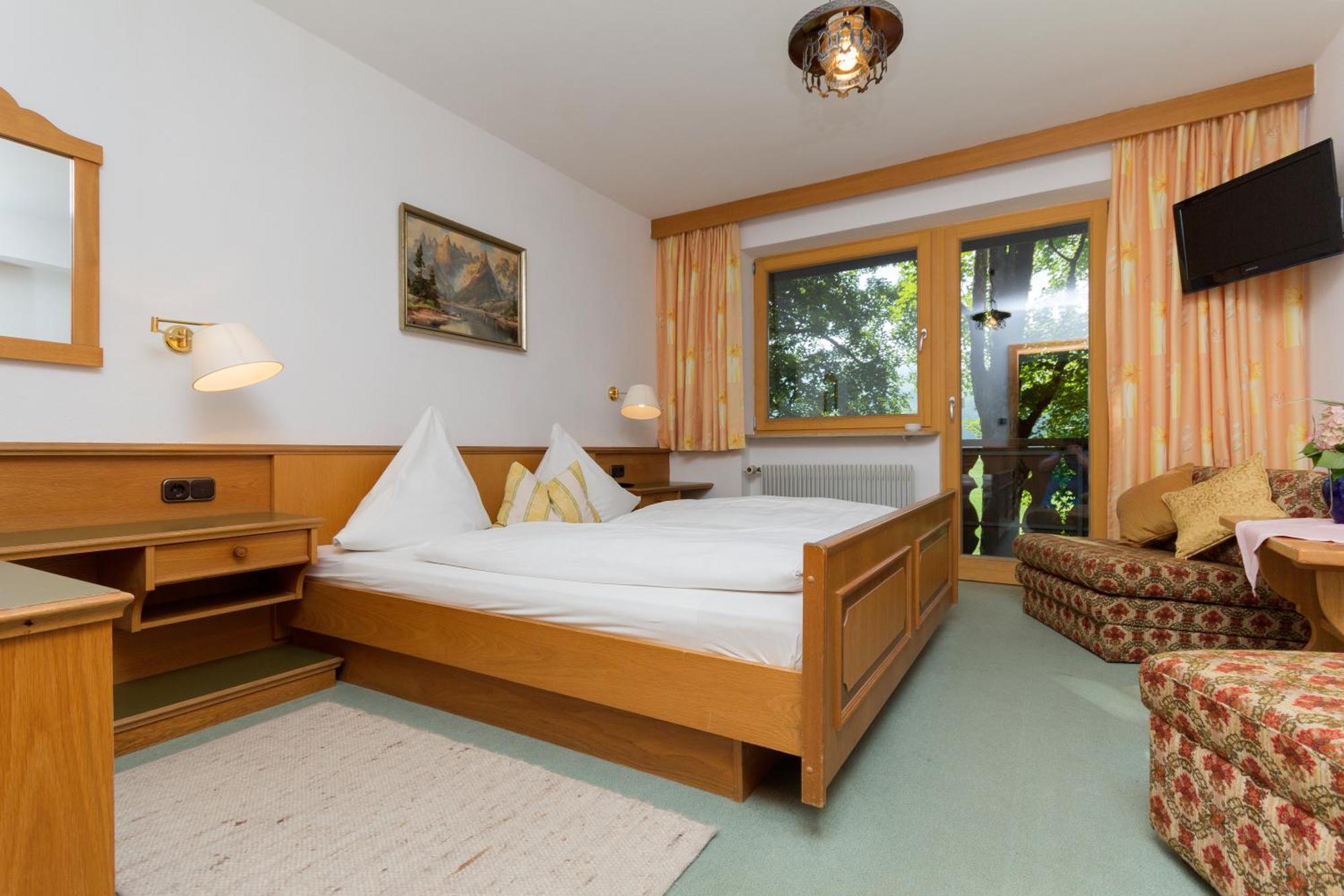 Landhotel Die Waldschaenke コッヘル エクステリア 写真