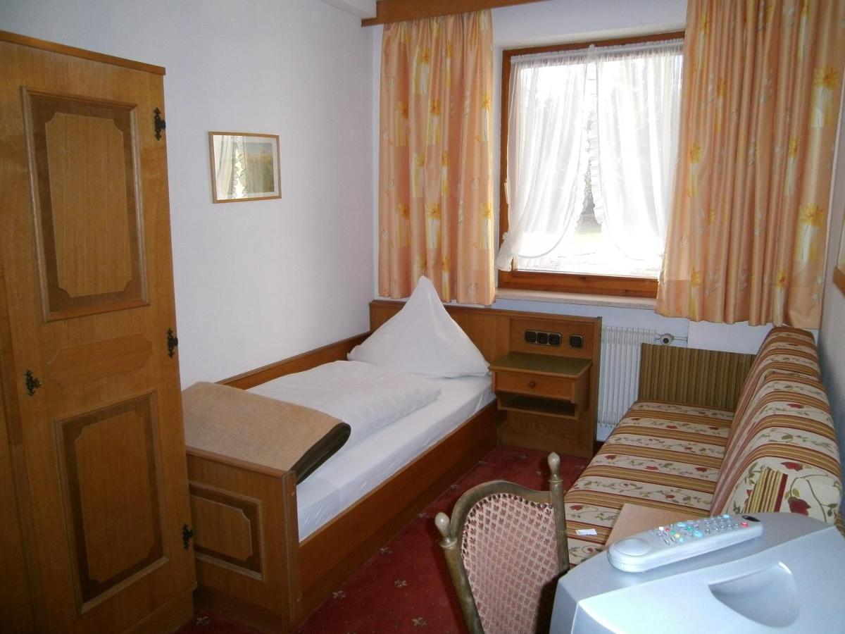 Landhotel Die Waldschaenke コッヘル エクステリア 写真